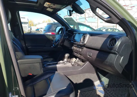 2021 Toyota Tacoma Trd Sport из США, поврежденный, VIN 3TYCZ5AN2MT023832